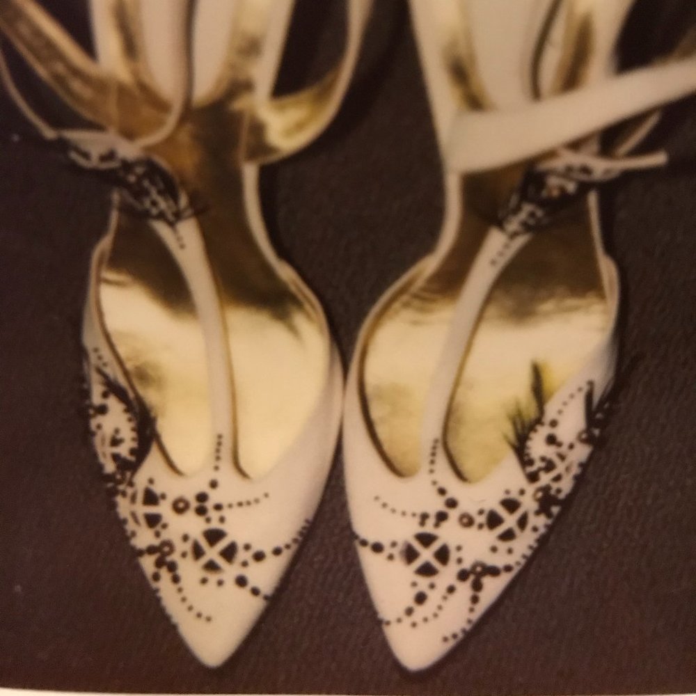 Bottega Veneta Ostrich Stiletto - Rare